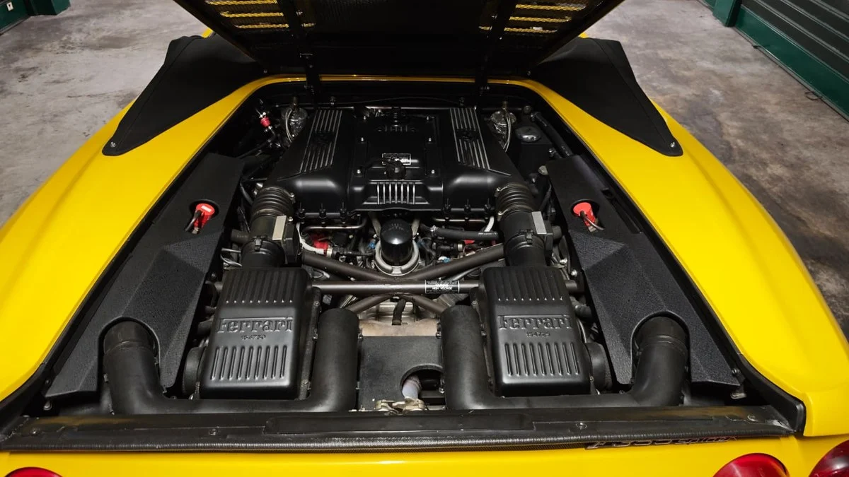 1995 Giallo Spider Manual 2.7 — photo 2